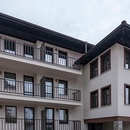 Семеен Хотел Магнолия Kazanlŭk Exterior photo